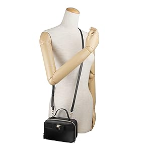 Salvatore Ferragamo ハンドバッグ Amazon | [フェラガモ]ハンドバッグ ショルダーバッグ ワンダ